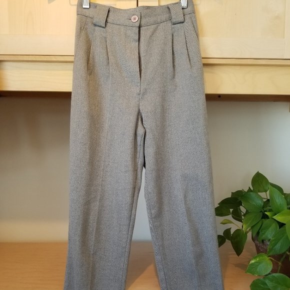 Light Grey High-Waisted Pants - Picture 1 of 1